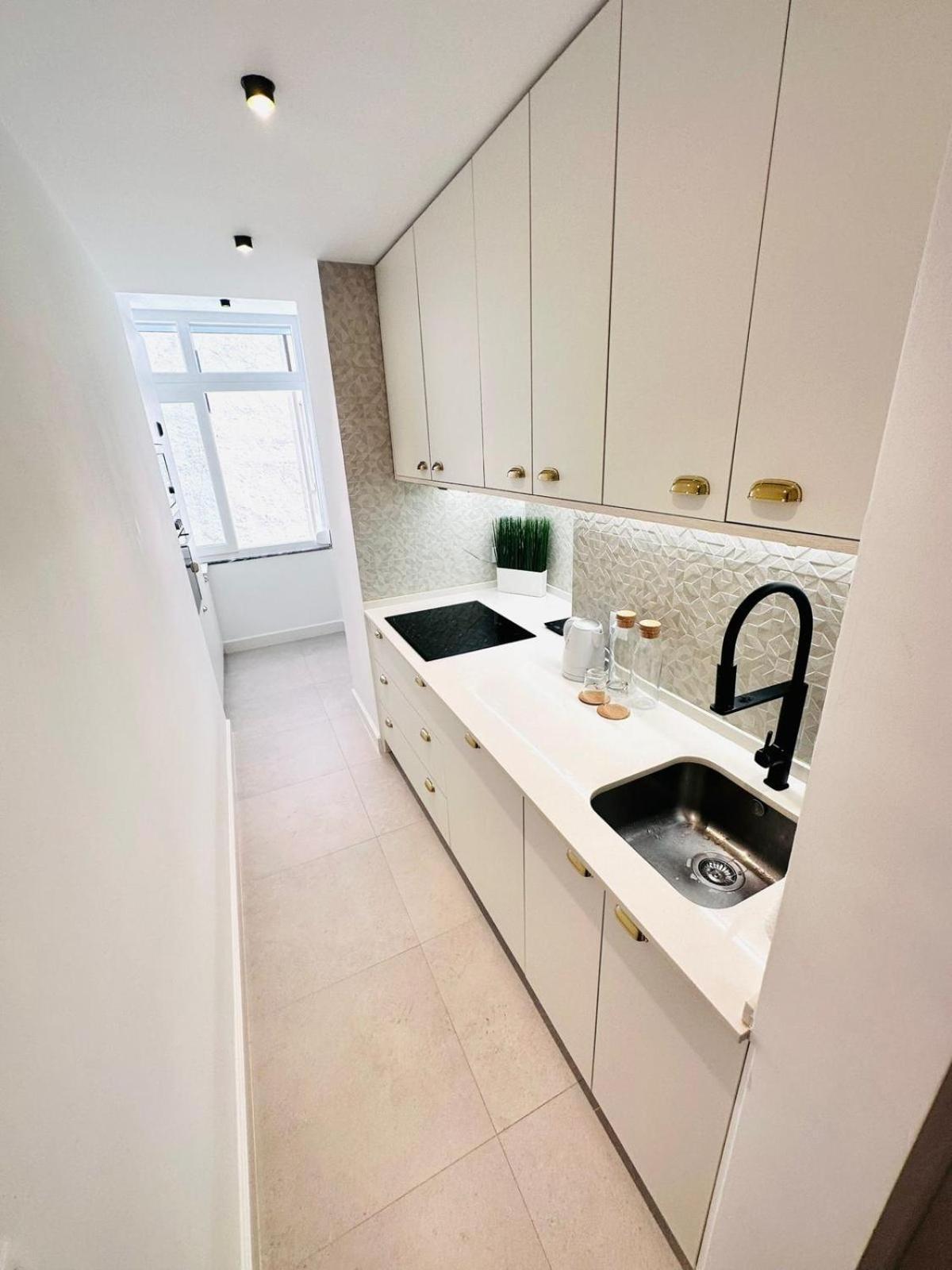87 Center Flat Ideal For Groups And Families