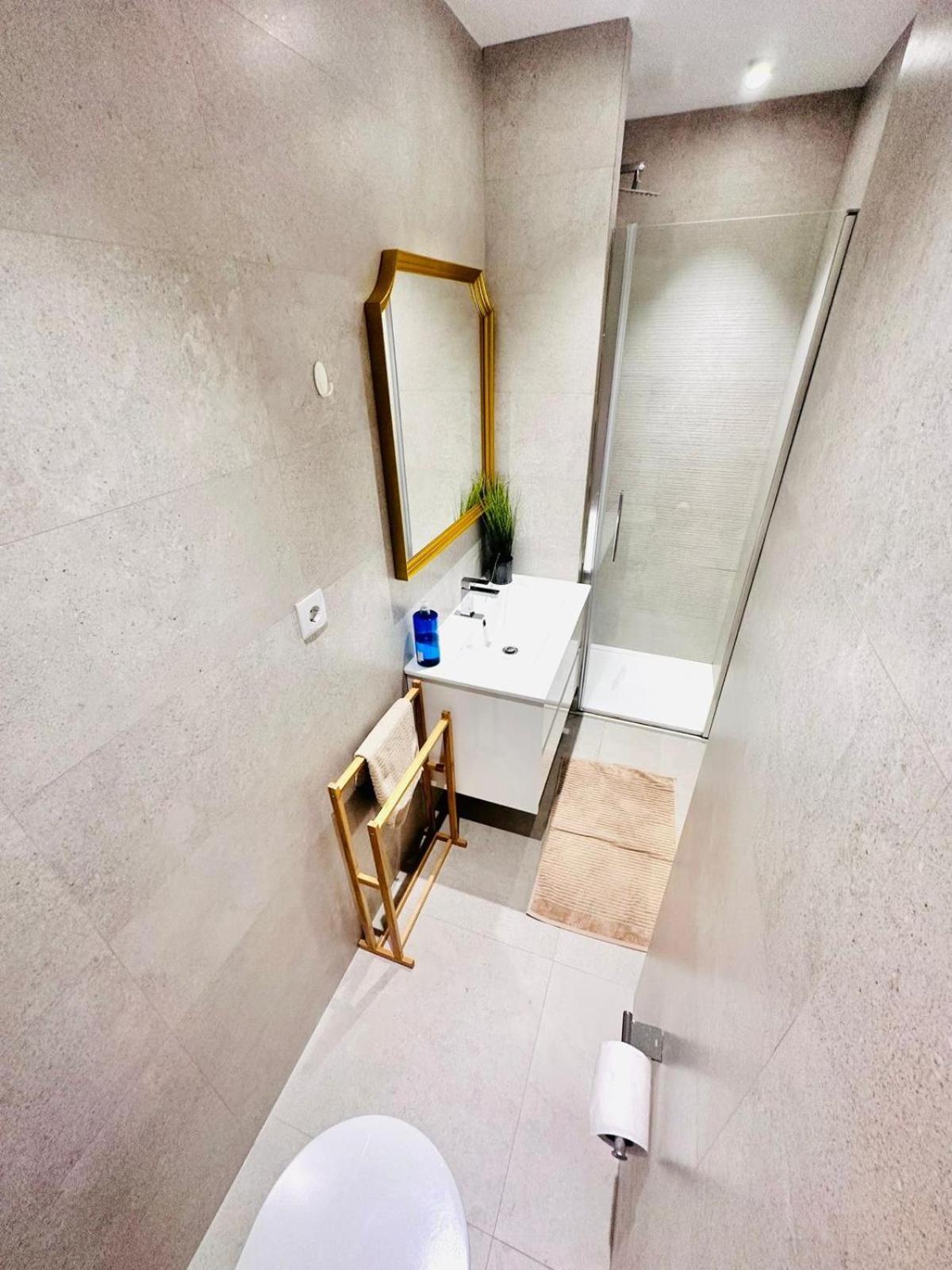 Apartment 87 Center Flat Ideal For Groups And Families