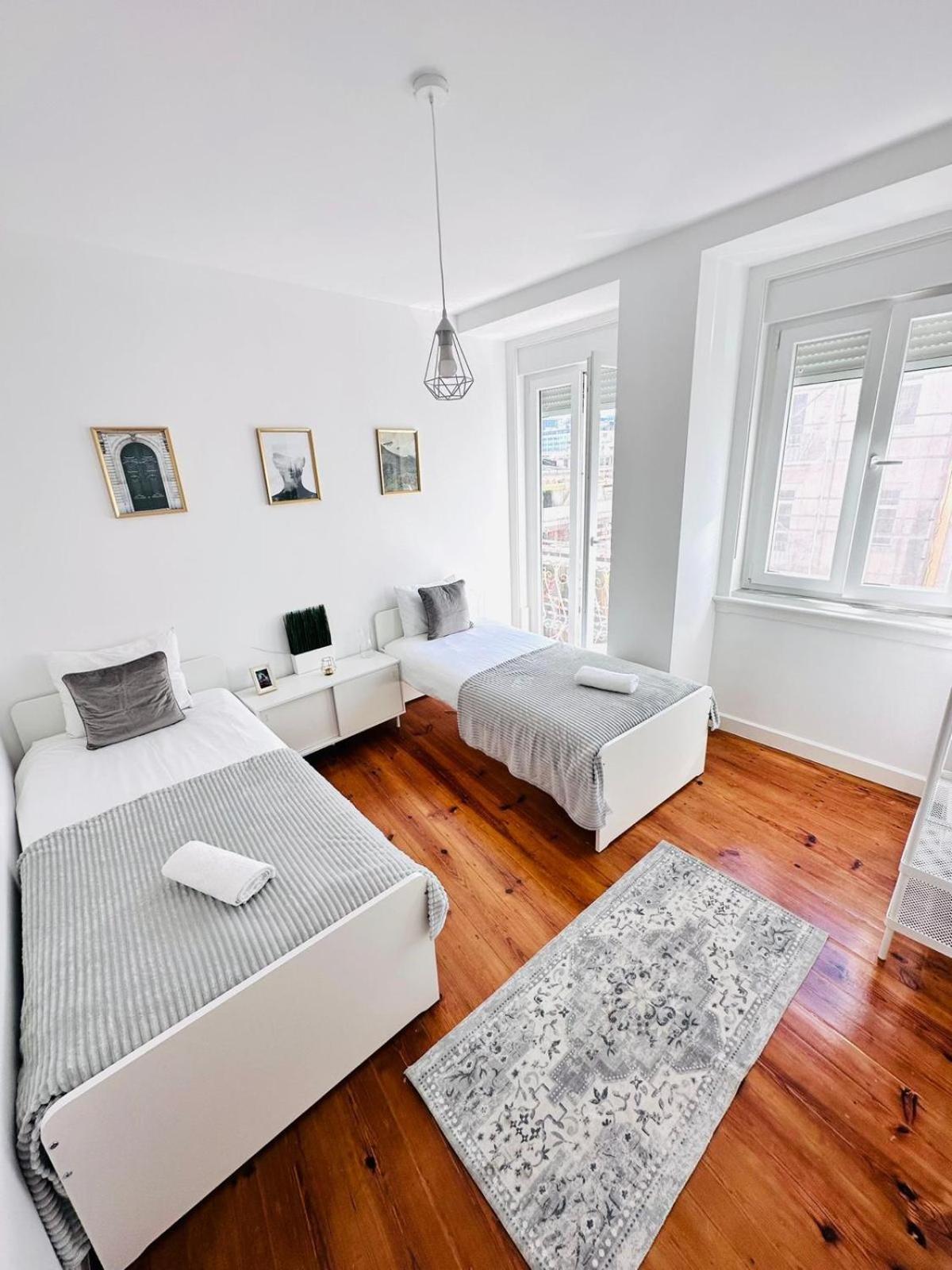 87 Center Flat Ideal For Groups And Families Apartment Lisbon
